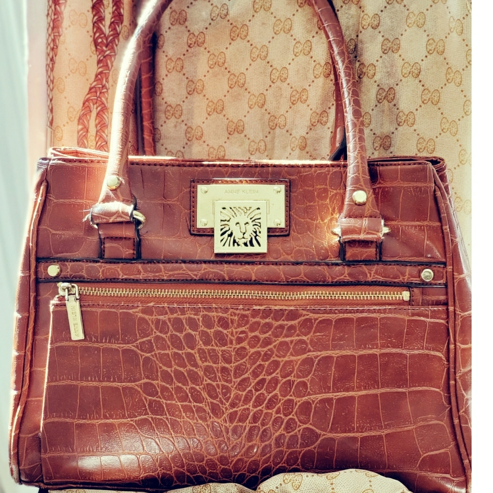 ANNE KLEIN Satchel